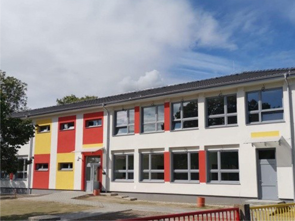 montované školy a škôlky